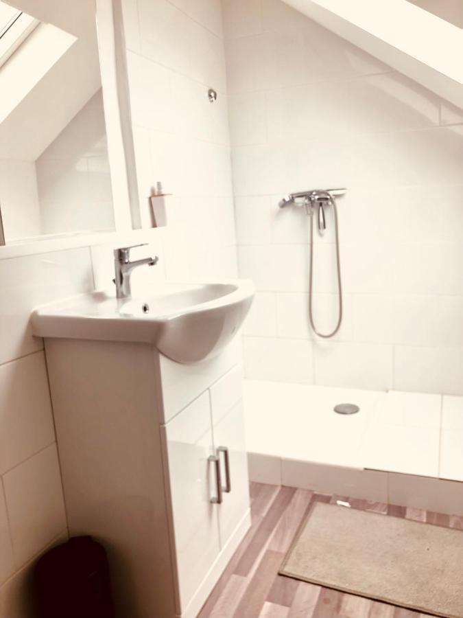 Appartamento Casa Amarilla Avec Exterieur Nîmes Esterno foto